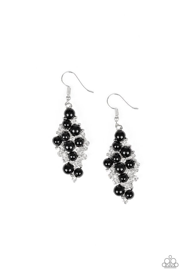 Paparazzi  Famous Fashion – Black  Earrings